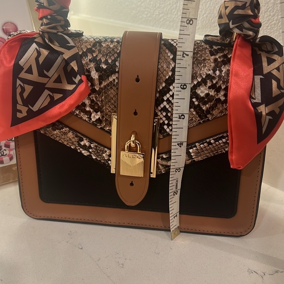 Snake print color block Aldo satchel bag (LIKE NEW) - Picture 3 of 12